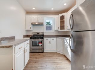 360 Alpine St, Perth Amboy, NJ 08861