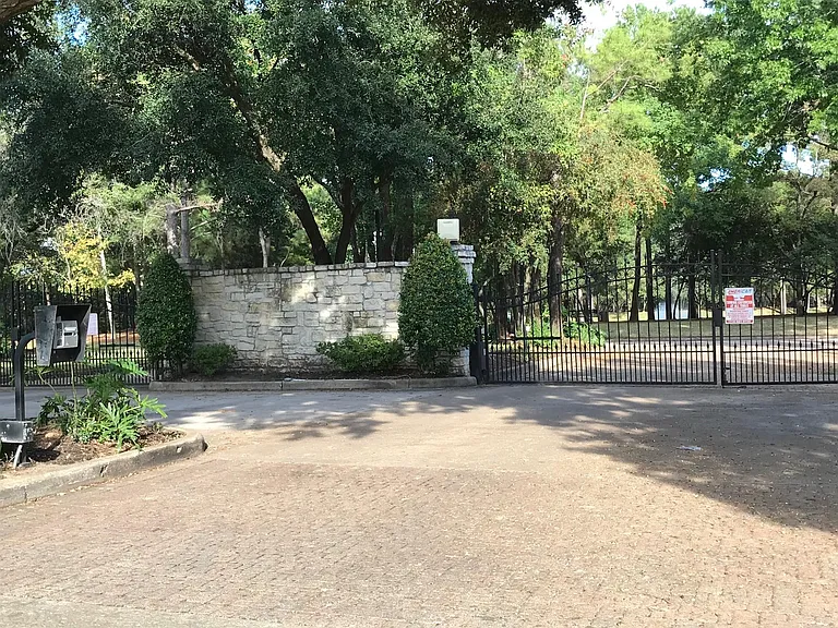 9311 Cantata Ct — Photo 33