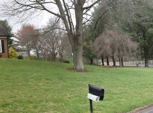 18 Firestone Dr, Stanleytown, VA 24168