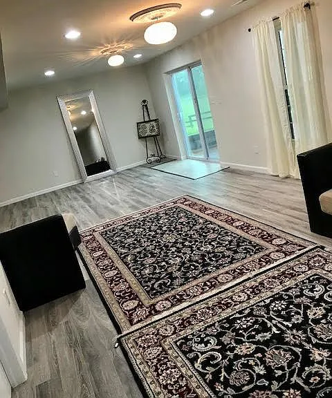 121 Max Ct SE — Photo 10