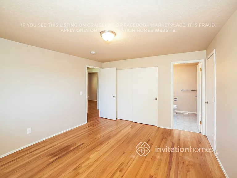 2628 S 357th St — Photo 11