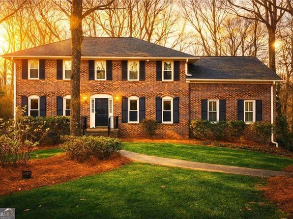 300 Millbrook Farm Ct, Marietta, GA 30068