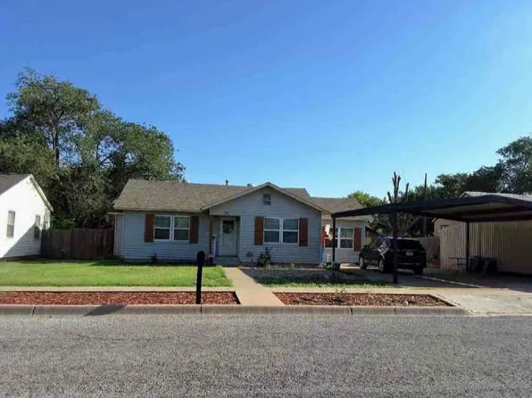 407 E 13th St, Littlefield, TX 79339