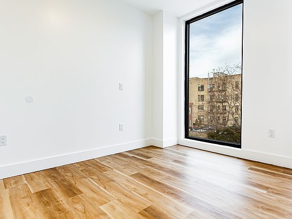 5th image of 303 White Ave Unit 415