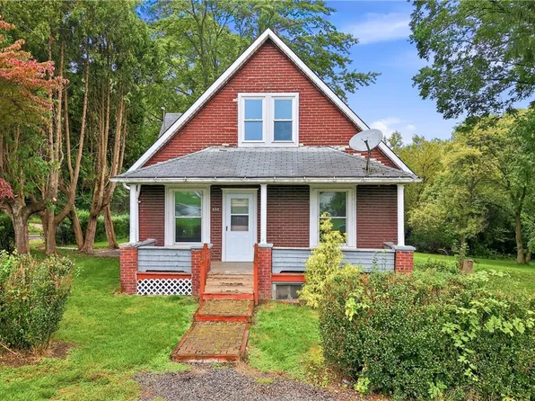 560 Sheridan St, Hermitage, PA 16148