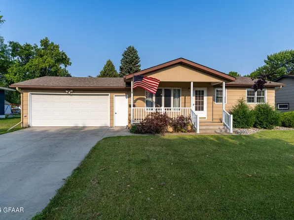 1201 Alexander St, Crookston, MN 56716