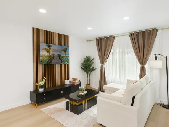 1011 W Richland St, Santa Ana, CA 92703