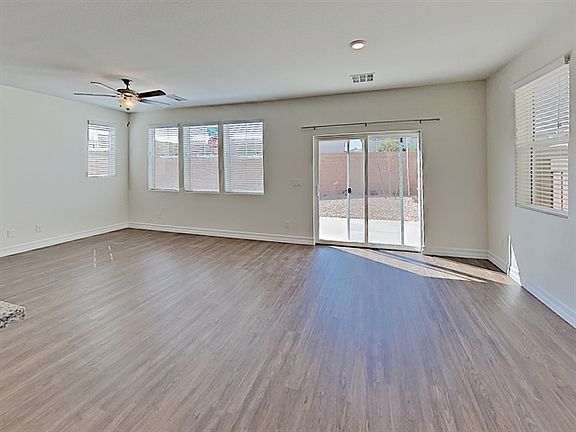 4th image of 985 Nerone Ave
