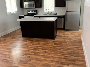 906 3rd St, Hancock, MI 49930