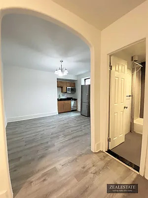 Rented by ZealEstate Group Inc | media 7