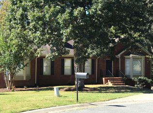 11 Springhouse Ct, Cartersville, GA 30120