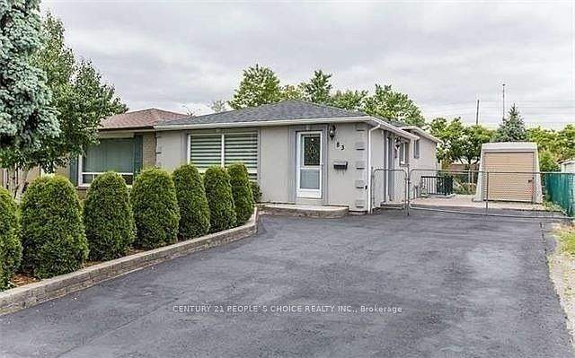 1st image of 83 Fallingdale Cres