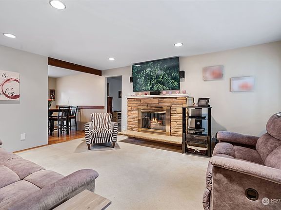5th image of 12612 NE 90th Street