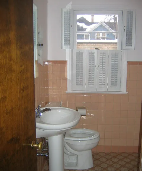Full Bath - 1st Floor