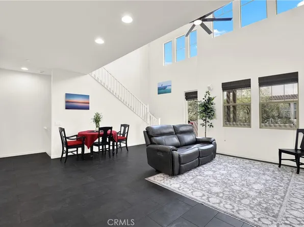 7 Abarrota St, Mission Viejo, CA 92694