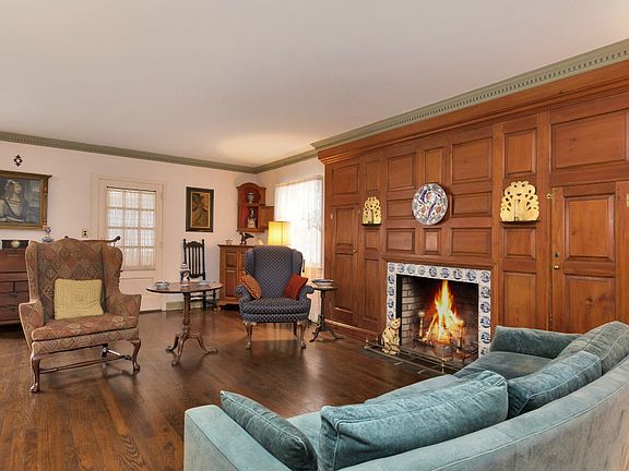 4th image of 30 Wensley Dr
