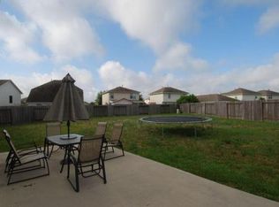 19123 Brownstone Mills Dr, Cypress, TX 77433