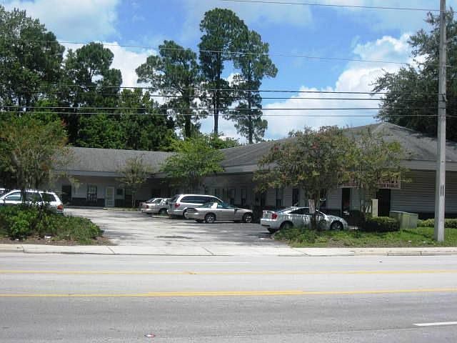 1st image of 4239 Sunbeam Rd