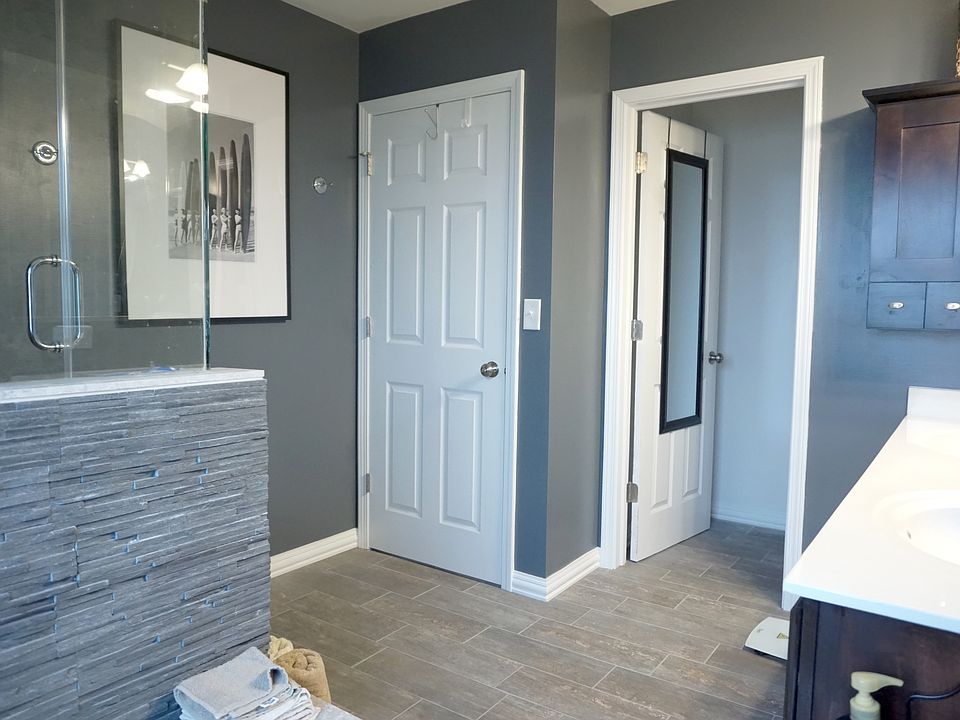 1st image of 1885 Clarendon Ln