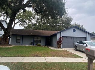 1918 Bow Ct, Valrico, FL 33594