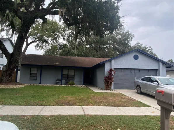 1918 Bow Ct, Valrico, FL 33594