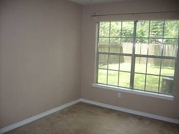 3rd image of 2903 Shady Hills Dr
