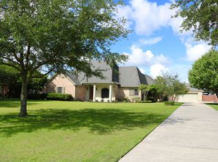110 Nottoway Dr, Houma, LA 70360