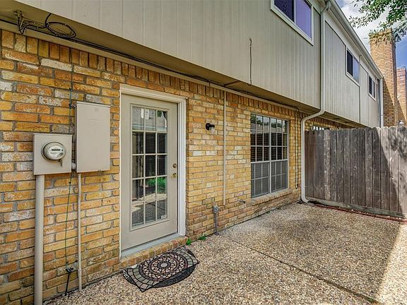 5th image of 10359 Briar Forest Dr #1