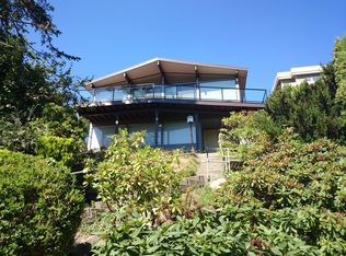 3667 33rd Ave SW, Seattle, WA 98126