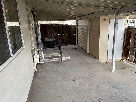3rd image of 13020 E Kansas Pl