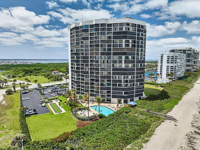 9650 S Ocean Dr #210 — Photo 60