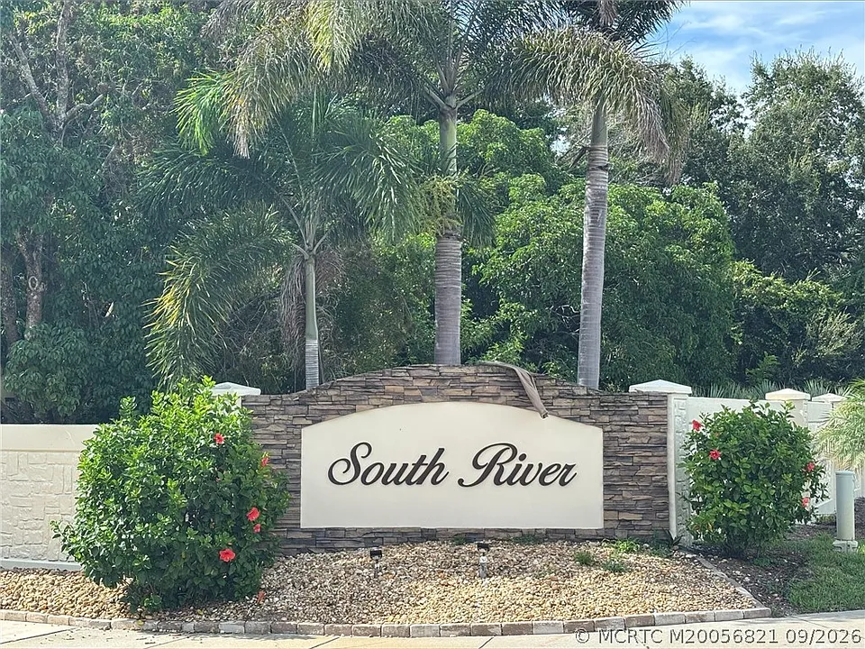 360 SW South River Dr #204