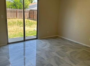 535 Seville Dr, Merced, CA 95341