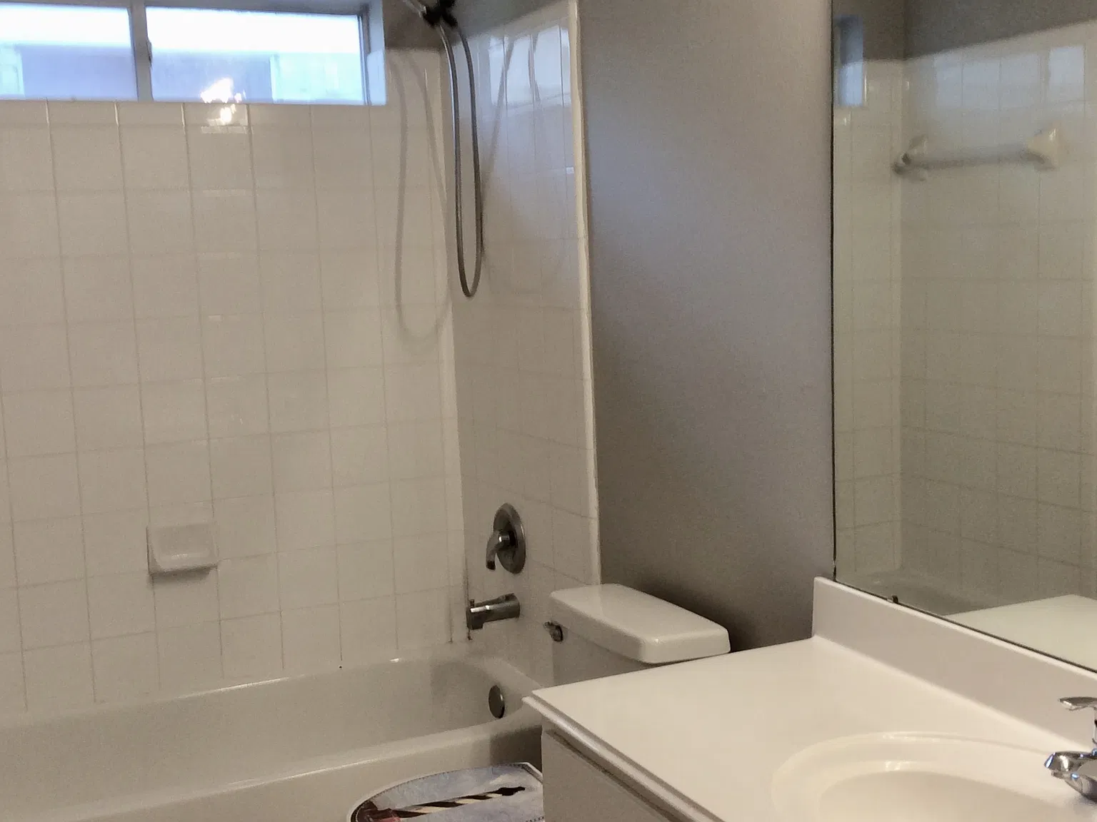 3 bed, 1710 sqft, $1,950 — Photo 4