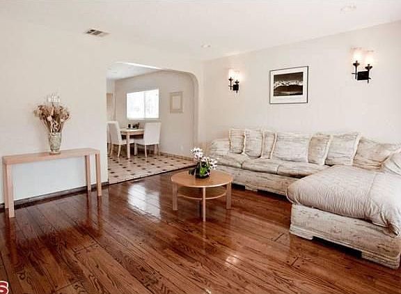3rd image of 10825 Pickford Way