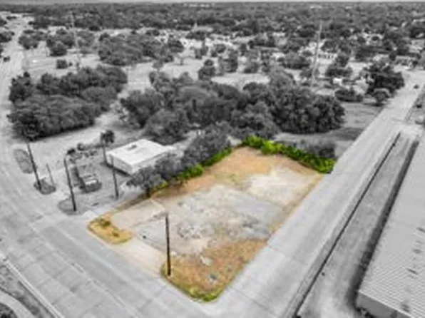 220 E Avenue B, Garland, TX 75040
