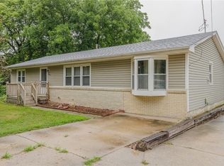 1506 4th St SW, Altoona, IA 50009