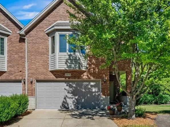 1515 Stonegate Mnr, Mount Prospect, IL 60056
