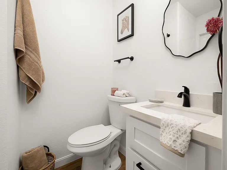 1120 Primrose Avenue — Photo 12