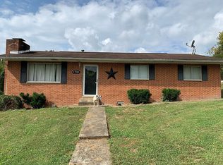 1791 Spring Valley Dr, Huntington, WV 25704