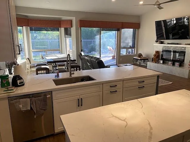 3347 N Boulder Cyn — Photo 8