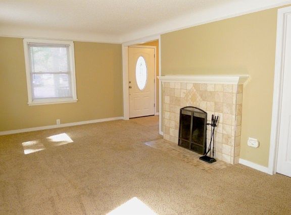 3rd image of 6801 Penn Ave S