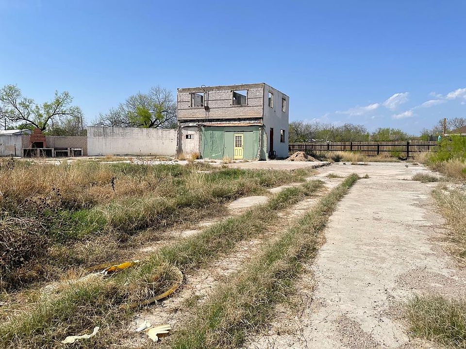 1st image of 3091 Landin Cir