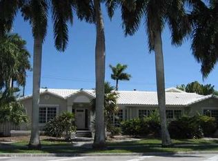 900 Harrison St, Hollywood, FL 33019