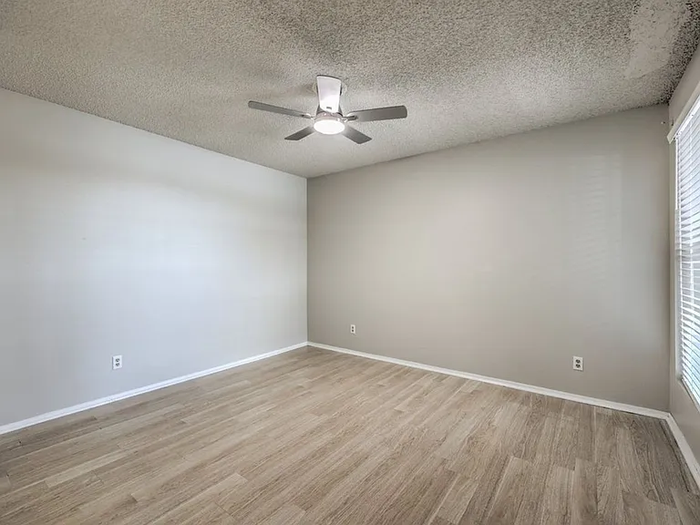 2981 Country Manor Ln #122 — Photo 20