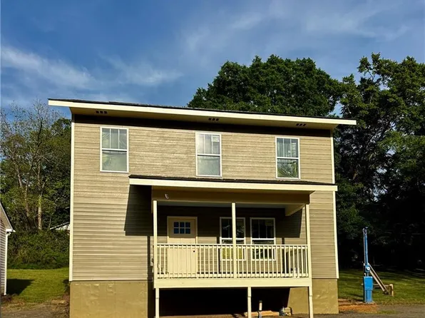 20 Beaureguard St, Cartersville, GA 30120