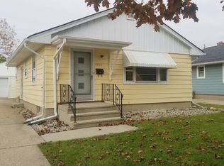 5914 42nd Ave, Kenosha, WI 53144