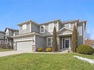 18664 W 165th St, Olathe, KS, 66062