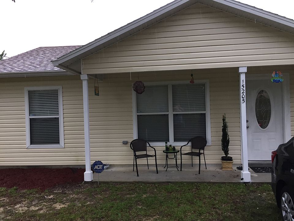 1st image of 15205 NE 14th Pl