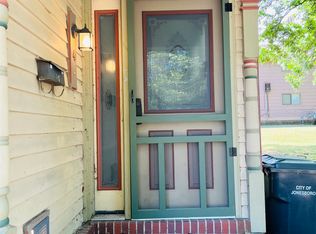 1225 S Main St APT 4, Jonesboro, AR 72401